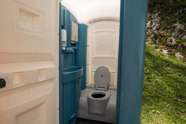 Porta potty delivery and setup in Sandia Heights, NM
